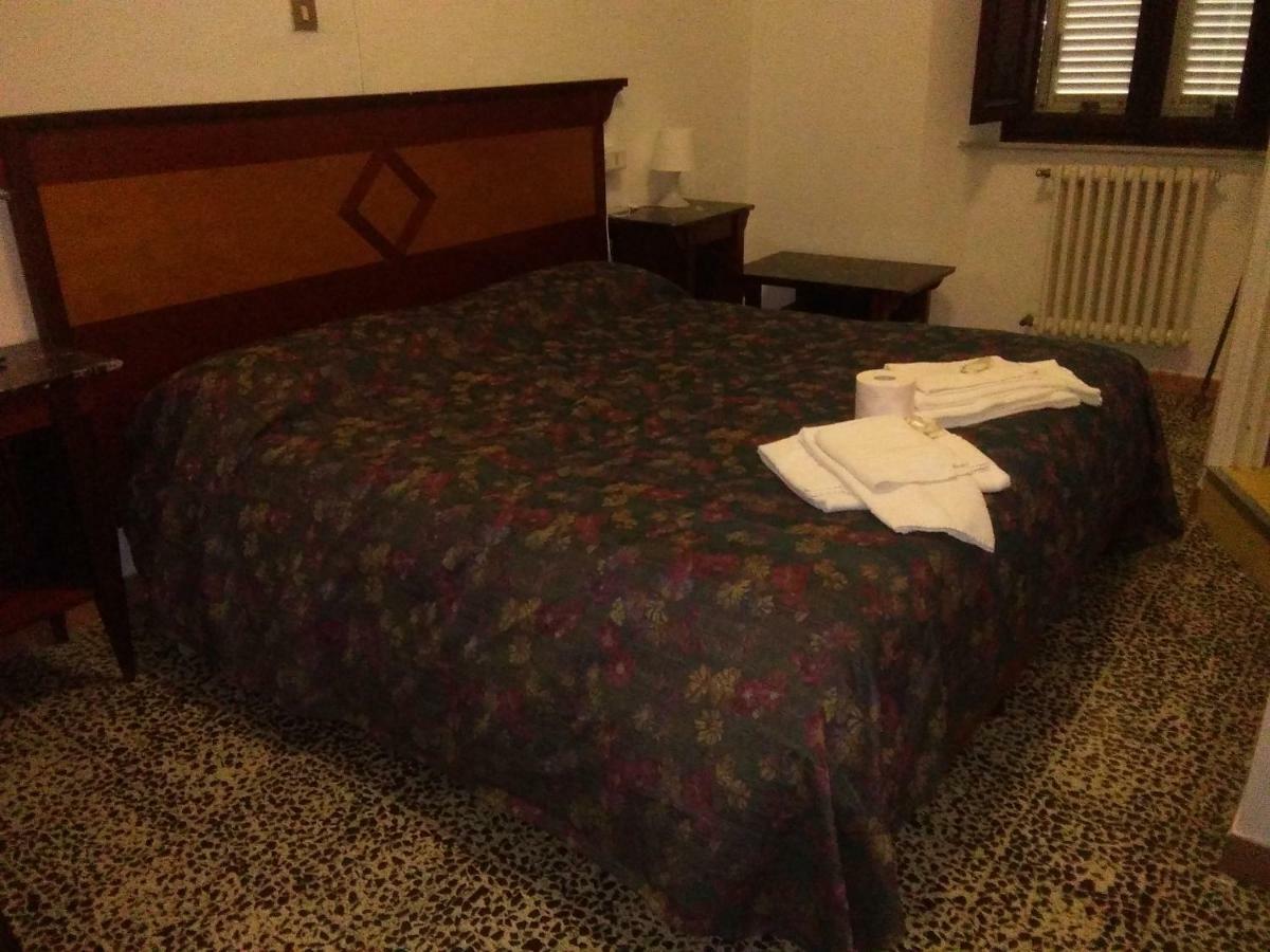 Hotel Stella Follonica Eksteriør bilde